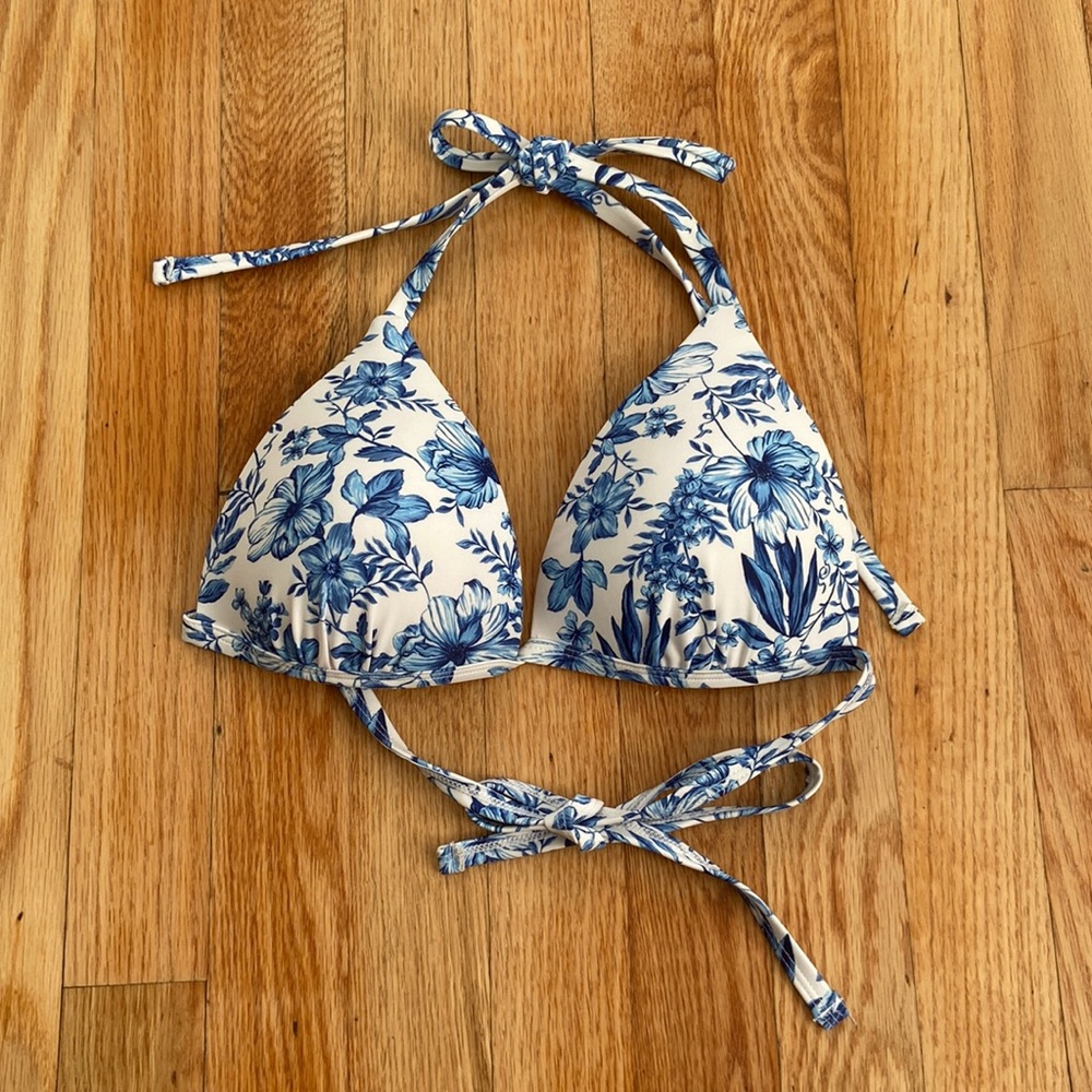 *Brand New* Women’s Primark Blue Floral Bikini Top Size Medium